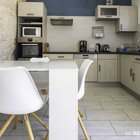 Ferme En Pleine Campagne *