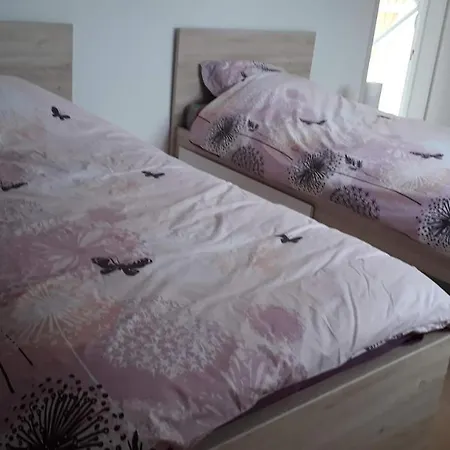 Ferme En Pleine Campagne Castelsagrat