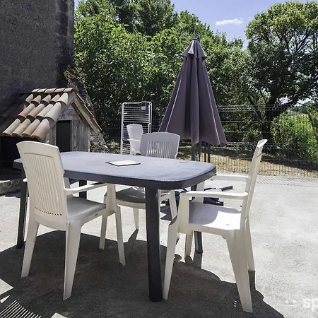 Holiday home Ferme En Pleine Campagne Castelsagrat